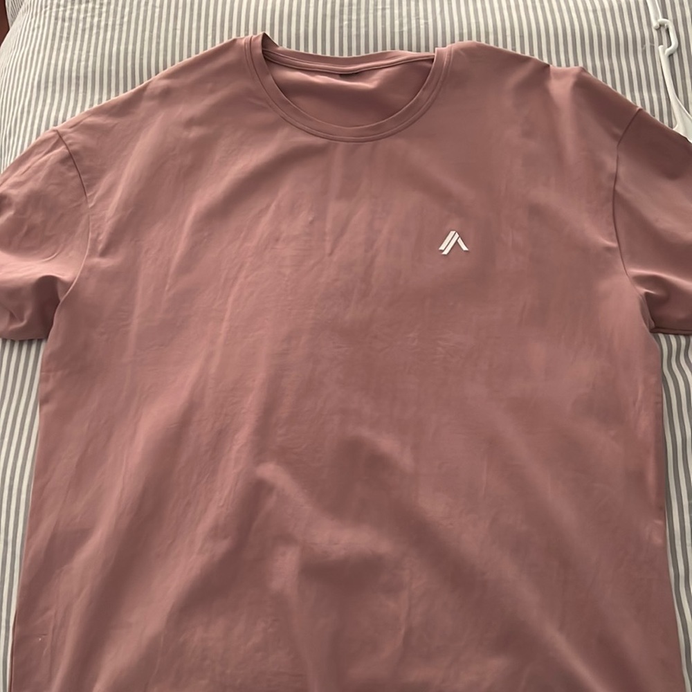 Alphalete Salmon Emblem Shirt